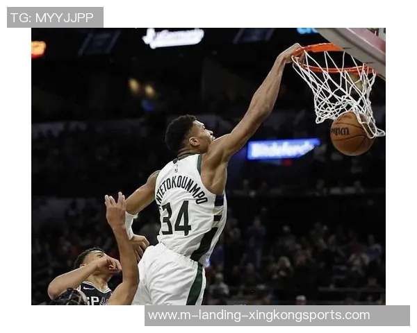 180几的篮球明星背后的故事与成就揭秘